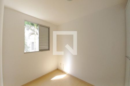 Quarto 2 de apartamento para alugar com 2 quartos, 45m² em Loteamento Parque São Martinho, Campinas