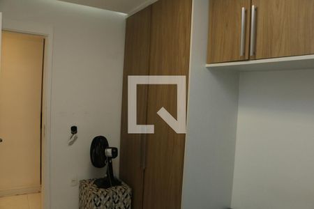 Quarto 1 de apartamento para alugar com 2 quartos, 45m² em Jardim Alvorada, Nova Iguaçu