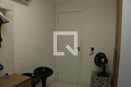 Quarto 1 de apartamento para alugar com 2 quartos, 45m² em Jardim Alvorada, Nova Iguaçu