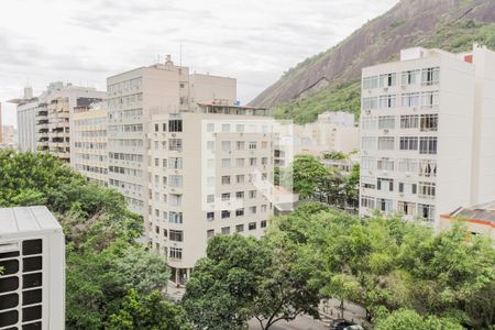 Vista do Quarto de kitnet/studio à venda com 1 quarto, 41m² em Copacabana, Rio de Janeiro