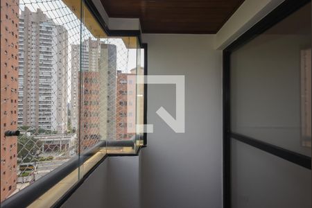 Varanda de apartamento à venda com 3 quartos, 101m² em Vila Suzana, São Paulo