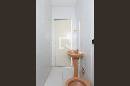 Banheiro de casa para alugar com 1 quarto, 30m² em Jardim Sao Sebastiao, São Paulo