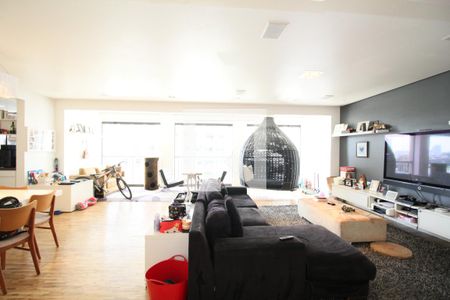 Sala de apartamento para alugar com 3 quartos, 180m² em Jardim Panorama, São Paulo