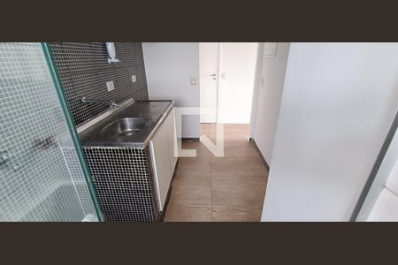 Cozinha de apartamento para alugar com 2 quartos, 45m² em Jardim Ampliação, São Paulo