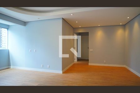 Sala de apartamento para alugar com 3 quartos, 96m² em Centro, Florianópolis