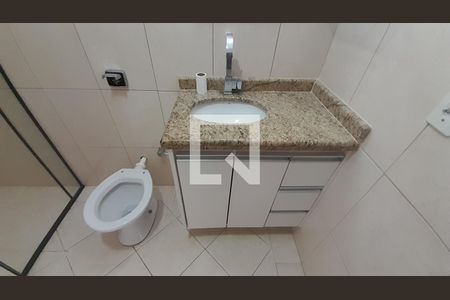 Banheiro Social de apartamento para alugar com 1 quarto, 60m² em Boqueirão, Praia Grande