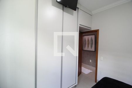 Quarto 2 de casa para alugar com 2 quartos, 180m² em Granada, Uberlândia