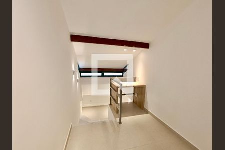 Apartamento à venda com 44m², 1 quarto e sem vagaSala 