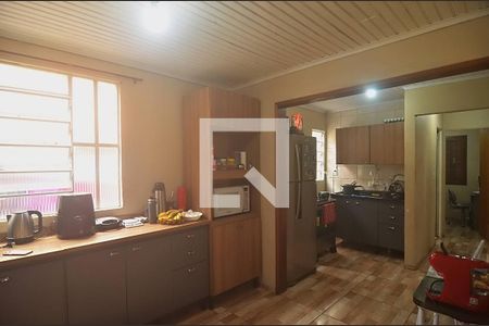 Casa à venda com 70m², 2 quartos e 3 vagas Casa à venda com 70m², 2 quartos e 3 vagasCozinha