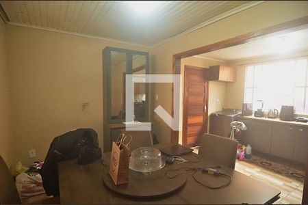 Casa à venda com 70m², 2 quartos e 3 vagas Casa à venda com 70m², 2 quartos e 3 vagasCopa