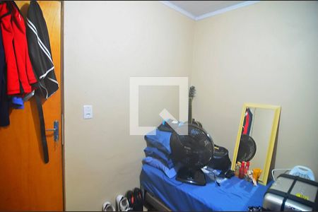 Quarto de casa à venda com 2 quartos, 70m² em Guajuviras, Canoas