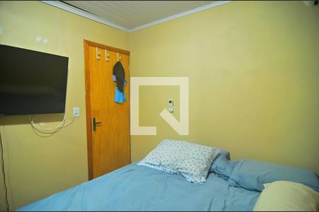 Quarto 2 de casa à venda com 2 quartos, 70m² em Guajuviras, Canoas