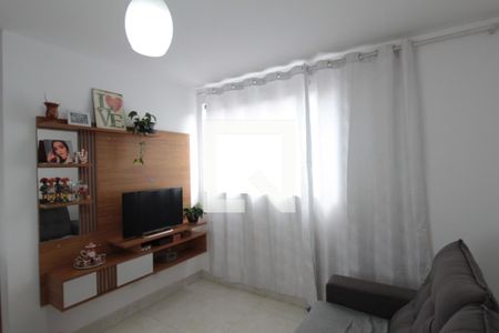 Sala de apartamento à venda com 2 quartos, 44m² em Vila Cloris, Belo Horizonte