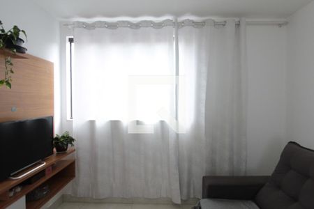 Sala de apartamento à venda com 2 quartos, 44m² em Vila Cloris, Belo Horizonte