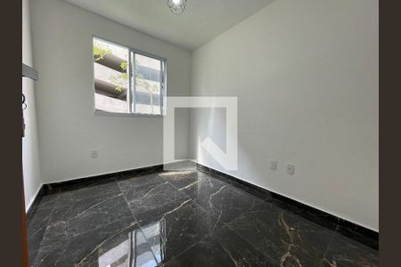 Quarto 1 de apartamento para alugar com 2 quartos, 41m² em Jardim Arpoador, São Paulo