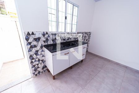 Sala/Cozinha de casa para alugar com 1 quarto, 30m² em Jardim Lisboa, São Paulo