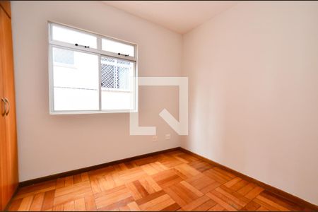 Quarto1 de apartamento à venda com 4 quartos, 150m² em Sagrada Família, Belo Horizonte