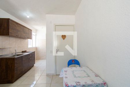 Sala de apartamento para alugar com 2 quartos, 70m² em São Luis, Canoas