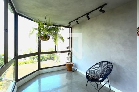 Sala 4 de apartamento à venda com 4 quartos, 300m² em Vila Suzana, São Paulo