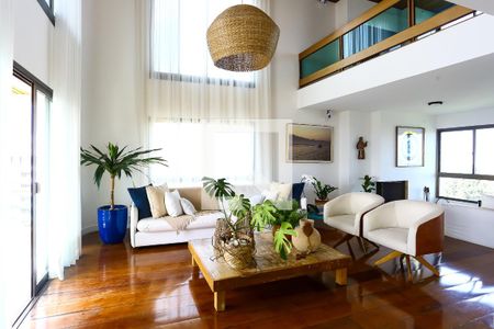 Sala 1 de apartamento à venda com 4 quartos, 300m² em Vila Suzana, São Paulo