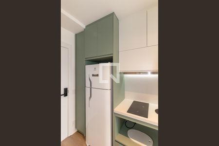 Cozinha de kitnet/studio à venda com 1 quarto, 30m² em Indianópolis, São Paulo