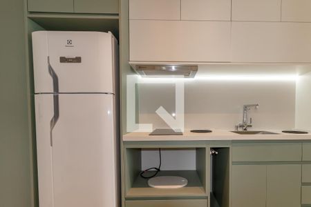 Cozinha de kitnet/studio à venda com 1 quarto, 30m² em Indianópolis, São Paulo