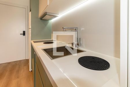 Cozinha de kitnet/studio à venda com 1 quarto, 30m² em Indianópolis, São Paulo