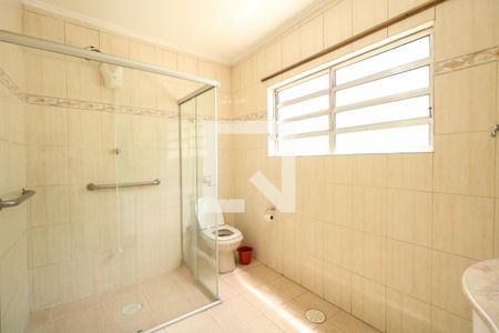 Casa para alugar com 200m², 2 quartos e 2 vagas Casa para alugar com 200m², 2 quartos e 2 vagasBanheiro