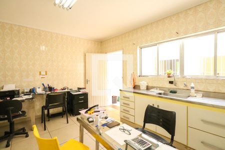 Casa para alugar com 200m², 2 quartos e 2 vagas Casa para alugar com 200m², 2 quartos e 2 vagasCozinha