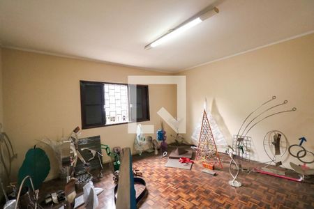 Casa para alugar com 200m², 2 quartos e 2 vagas Casa para alugar com 200m², 2 quartos e 2 vagasQuarto 1