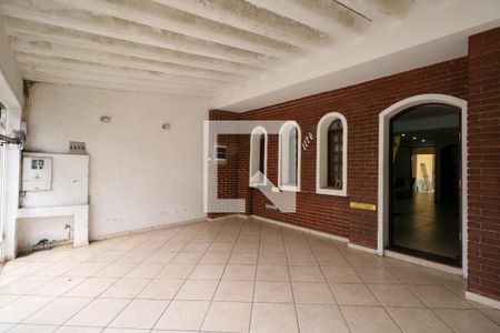 Casa para alugar com 200m², 2 quartos e 2 vagas Casa para alugar com 200m², 2 quartos e 2 vagasGaragem
