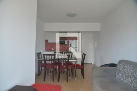 Sala de apartamento para alugar com 3 quartos, 65m² em Vila Curuçá, Santo André