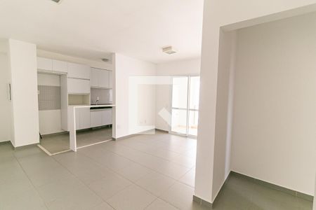 Apartamento para alugar com 83m², 2 quartos e 1 vagaSala