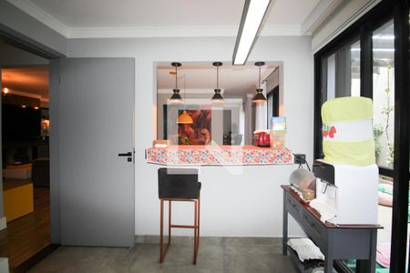 Casa à venda com 250m², 4 quartos e 3 vagas Casa à venda com 250m², 4 quartos e 3 vagasCozinha