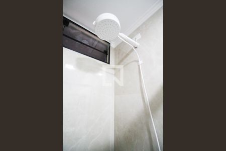 Casa à venda com 250m², 4 quartos e 3 vagas Casa à venda com 250m², 4 quartos e 3 vagasBanheiro de serviço