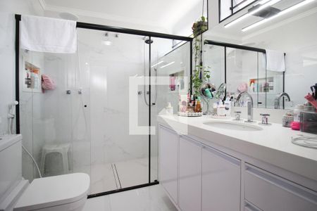 Casa à venda com 250m², 4 quartos e 3 vagas Casa à venda com 250m², 4 quartos e 3 vagasBanheiro da Suíte 1