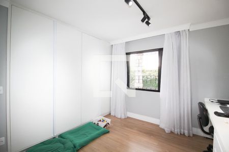 Casa à venda com 250m², 4 quartos e 3 vagas Casa à venda com 250m², 4 quartos e 3 vagasQuarto 1