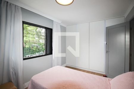 Casa à venda com 250m², 4 quartos e 3 vagas Casa à venda com 250m², 4 quartos e 3 vagasQuarto 2