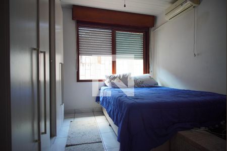 Quarto 2 de casa à venda com 3 quartos, 120m² em Jardim Sabará, Porto Alegre