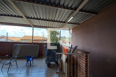 Vista da Sala  de casa à venda com 2 quartos, 133m² em Vila Orozimbo Maia, Campinas