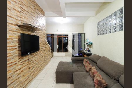 Sala de casa à venda com 3 quartos, 108m² em Vila Nivi, São Paulo