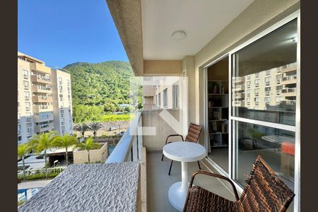 Varanda de apartamento para alugar com 2 quartos, 67m² em Recreio dos Bandeirantes, Rio de Janeiro