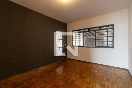 Sala de casa à venda com 2 quartos, 385m² em Parque São Quirino, Campinas