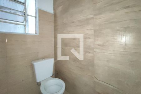 Casa à venda com 100m², 3 quartos e 2 vagas Casa à venda com 100m², 3 quartos e 2 vagasBanheiro Social