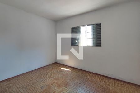 Casa à venda com 100m², 3 quartos e 2 vagas Casa à venda com 100m², 3 quartos e 2 vagasQuarto 2