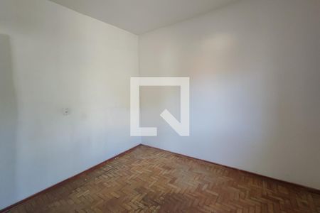 Casa à venda com 100m², 3 quartos e 2 vagas Casa à venda com 100m², 3 quartos e 2 vagasQuarto 3