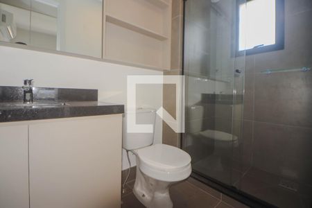 Banheiro de apartamento para alugar com 1 quarto, 45m² em Rio Branco, Porto Alegre