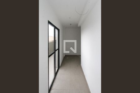 Corredor de entrada de apartamento para alugar com 2 quartos, 39m² em Vila Formosa, São Paulo