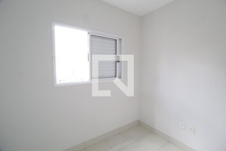 Quarto 1 de apartamento para alugar com 3 quartos, 64m² em Tubalina, Uberlândia