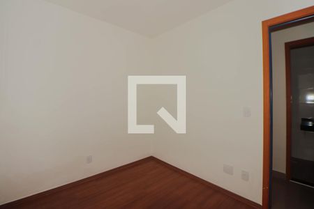 Quarto 1 de apartamento à venda com 2 quartos, 56m² em Morro Santana, Porto Alegre